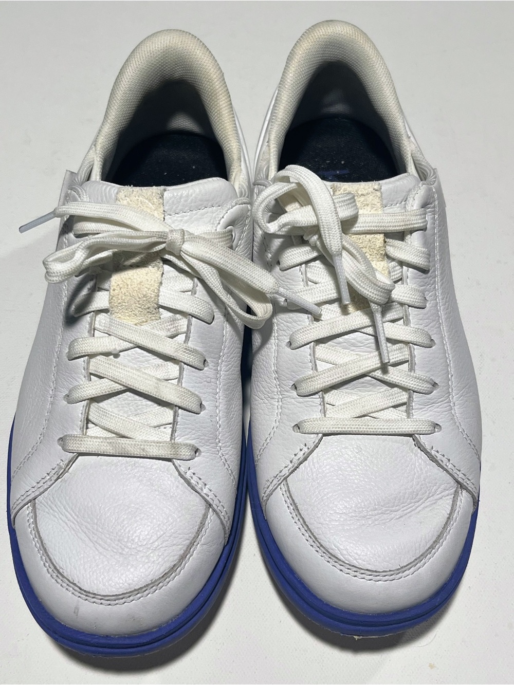 Kizik Women’s White Leather Hands-Free Sneakers Blue Sole Size 8.5